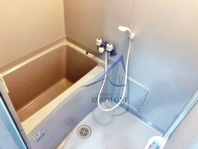 バス・シャワールーム　お風呂です。