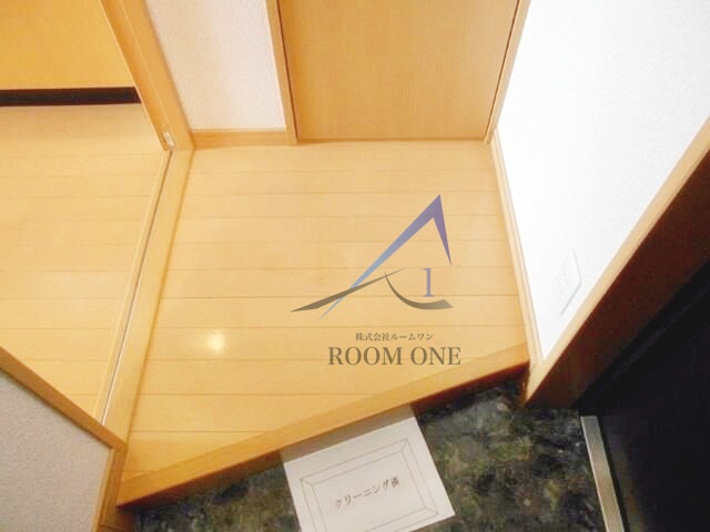 玄関　玄関です。