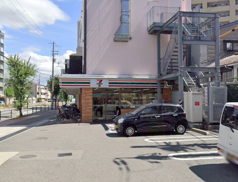 コンビニ　セブンイレブン 大阪海老江2丁目店（コンビニ）まで327m