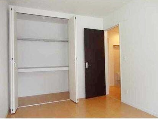 収納　【南向きの明るいお部屋♪】