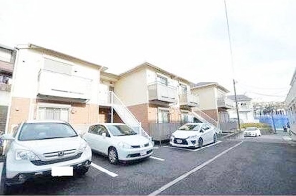 駐車場　【南向きの明るいお部屋♪】