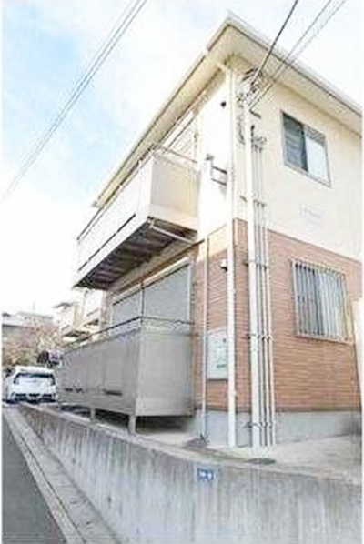 建物外観　【南向きの明るいお部屋♪】