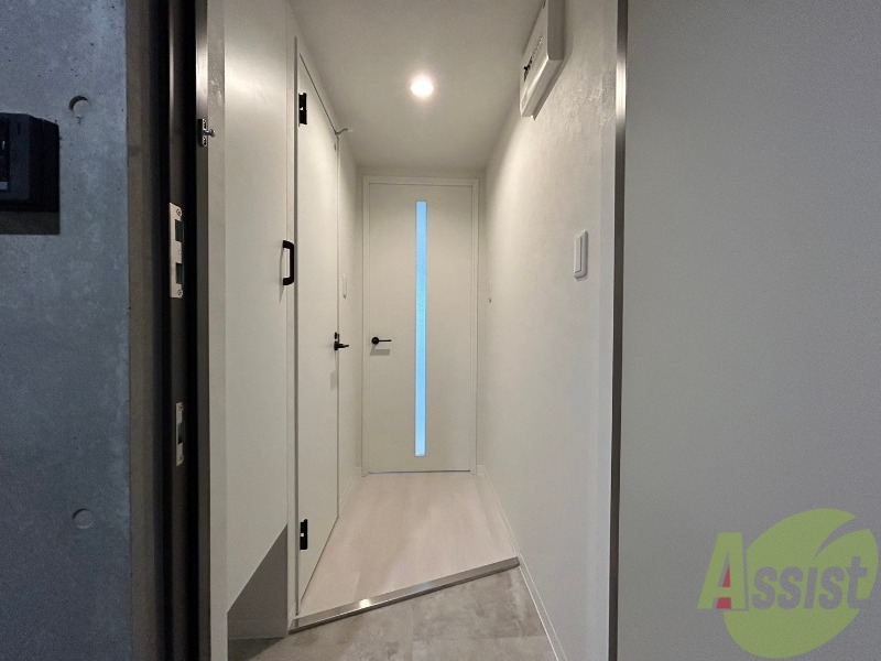 玄関　使いやすく明るい印象の玄関になっておりました！