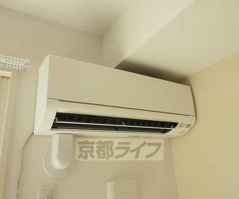 その他設備　エアコンつき・