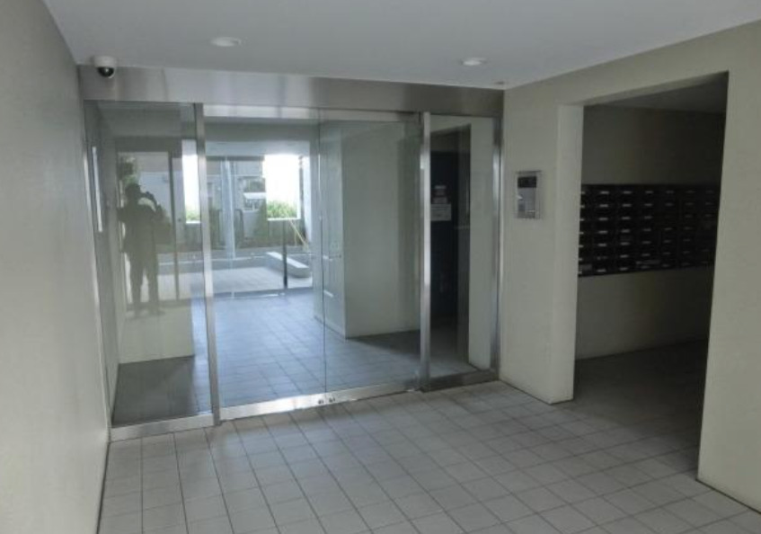 エントランス　パークフィールド市川