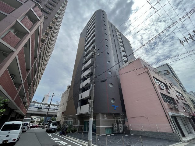 建物外観　落ち着いた雰囲気の外観です