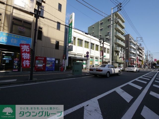 銀行　埼玉りそな銀行東大宮支店（銀行）まで2063m