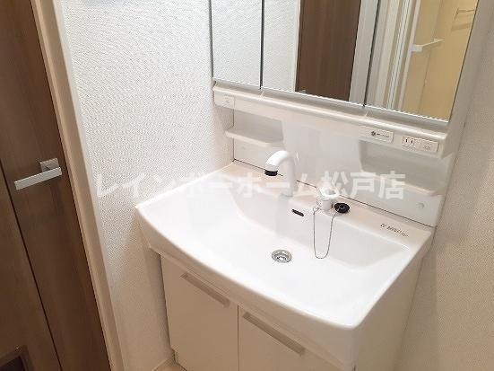 洗面設備　※別部屋　参考写真
