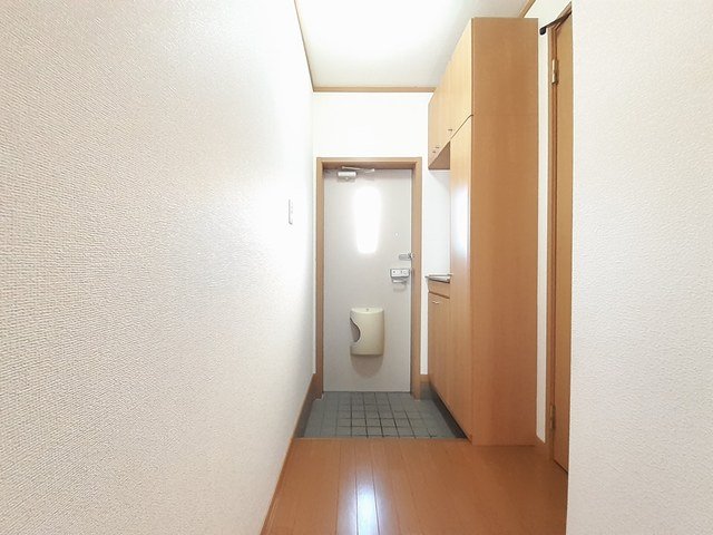 玄関　落ち着いた玄関です