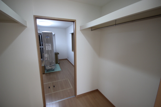 収納　※別部屋の写真です