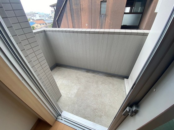 バルコニー　※別部屋の写真です