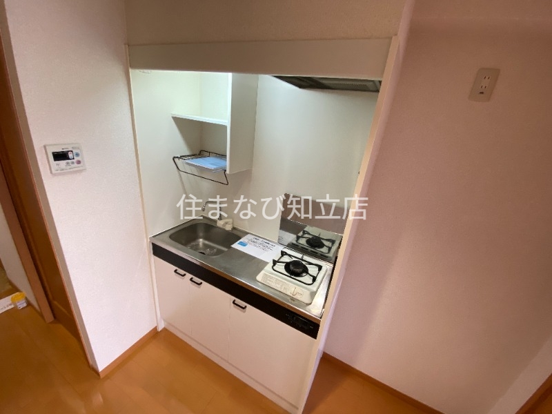 キッチン　同型別部屋写真