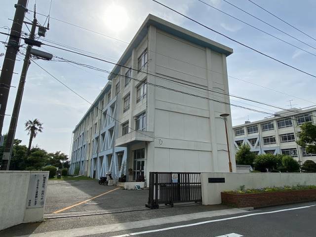 小学校　藤沢市立湘南台小学校（小学校）まで342m