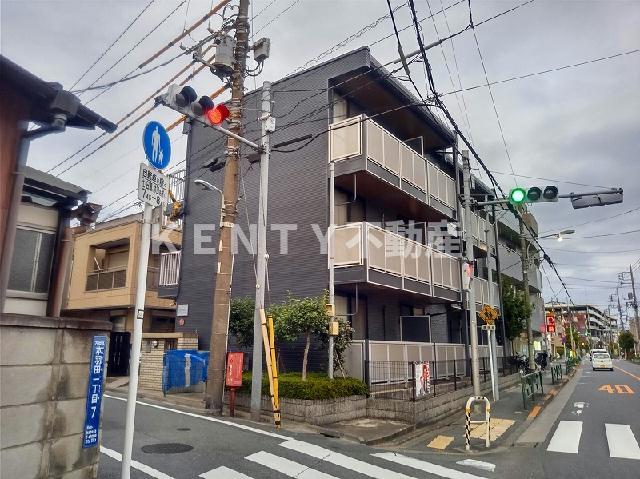 建物外観　落ち着いた雰囲気の外観です