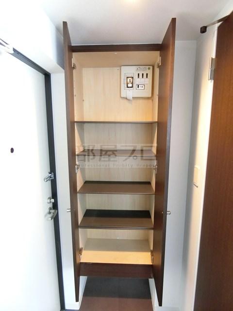 玄関　シューズクローゼット