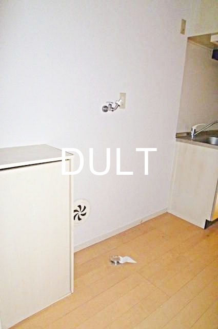 その他設備　室内洗濯機置き場です。
