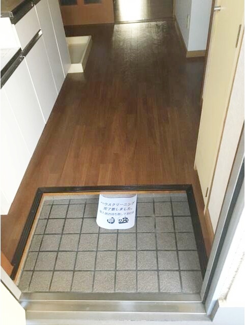 玄関　収納豊富なシューズボックスです♪