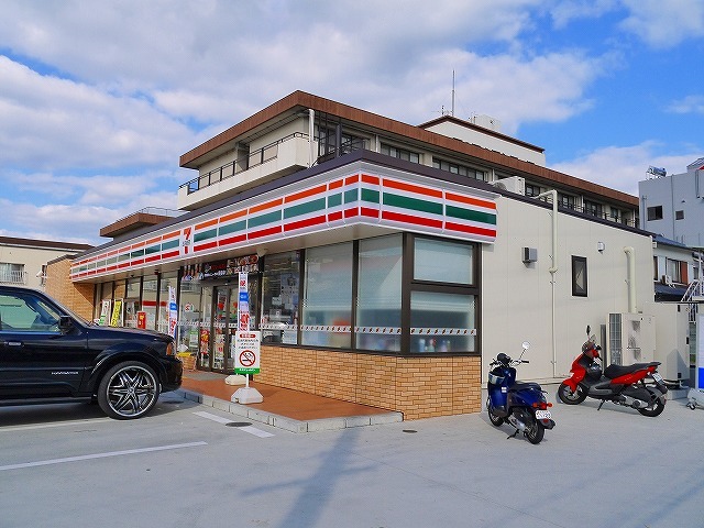 コンビニ　セブンイレブン天理丹波市店（コンビニ）まで980m