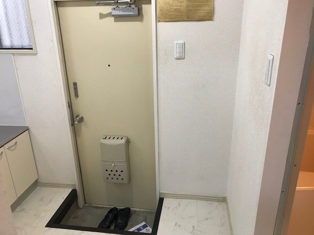 玄関