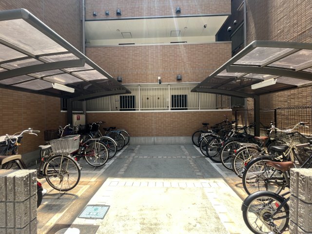 その他共有部分　エントランスです