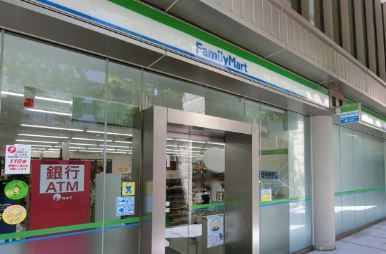 コンビニ　ファミリーマートガーデンシティ品川御殿山店（コンビニ）まで304m
