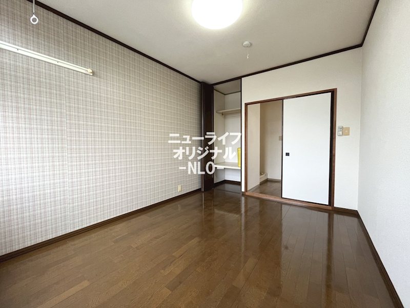 その他部屋・スペース　アクセントクロスでインテリアも映えます♪
