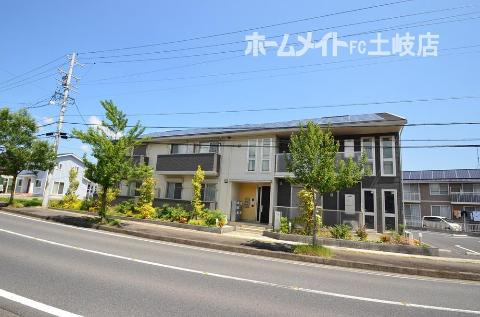 建物外観　外観写真（昼）