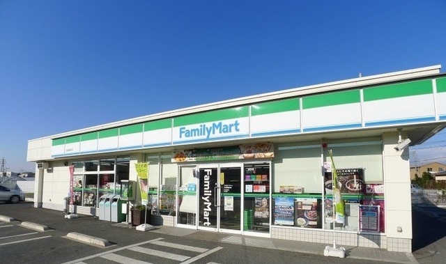 コンビニ　ファミリーマート大原店（コンビニ）まで650m