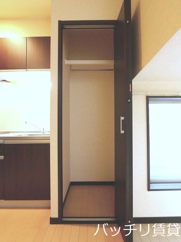 収納　画像は別号室イメージの為、現況を優先いたします。