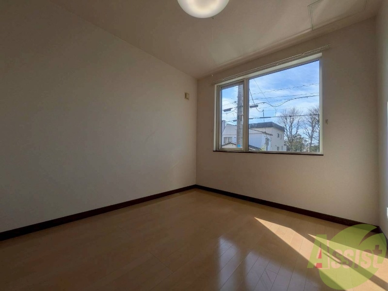 その他部屋・スペース　寝室です。部屋をどう使うかはあなた次第です！