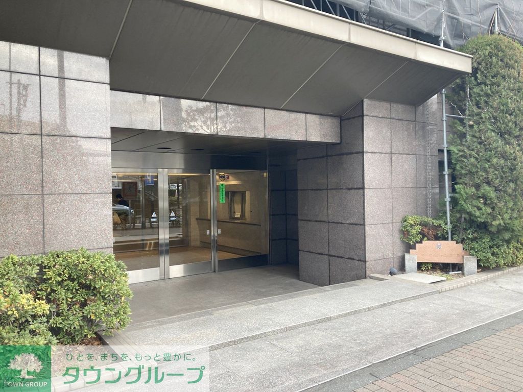 エントランス　エントランス