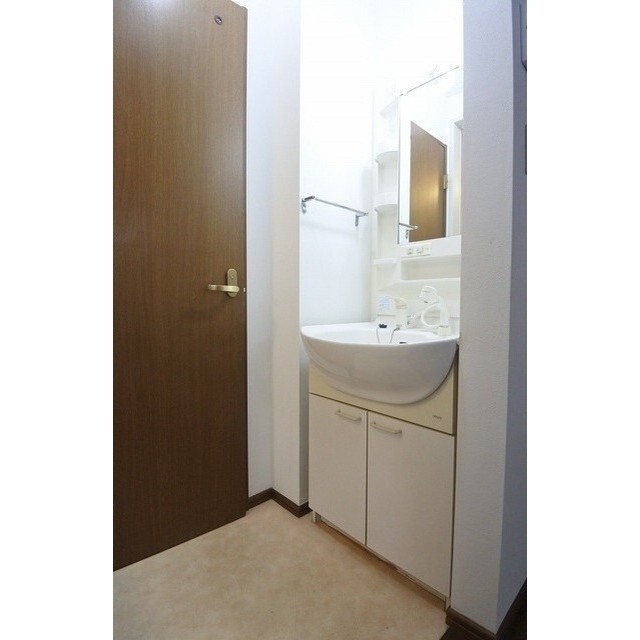 洗面設備　※別部屋参考写真