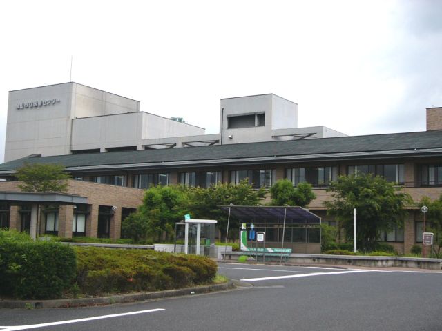 病院　亀山市立医療センター（病院）まで670m