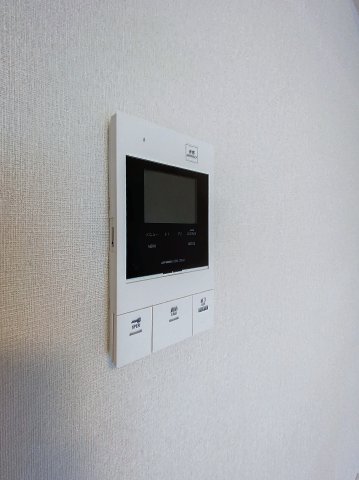セキュリティ　来訪者が確認できる女性に安心の「TVモニターホン」