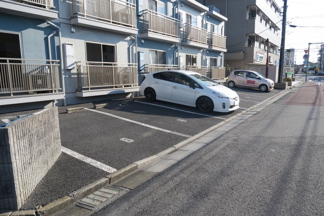 駐車場　敷地内駐車場※要空き確認