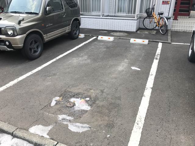 駐車場　青空駐車場