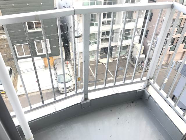 バルコニー　バルコニー付き