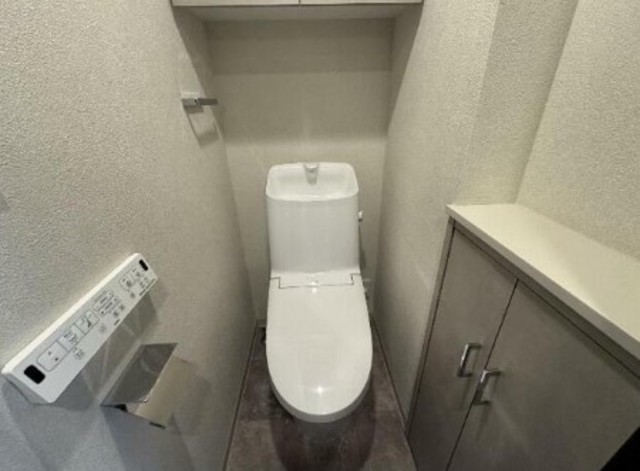 トイレ　別部屋同仕様