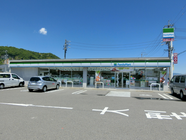 コンビニ　ファミリーマート大垣赤坂店（コンビニ）まで544m