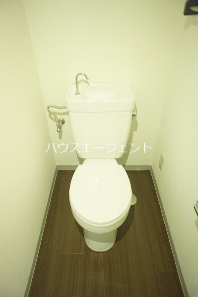 トイレ　トイレです。