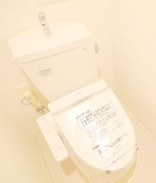 トイレ　同タイプ写真