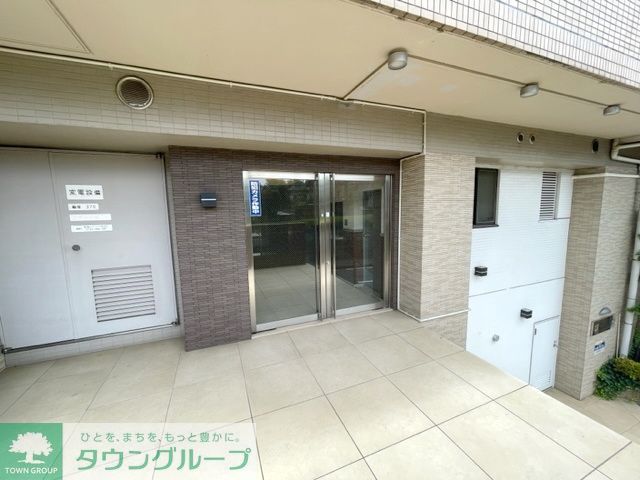 エントランス　エントランス