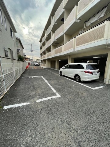 駐車場　カースペースがあります