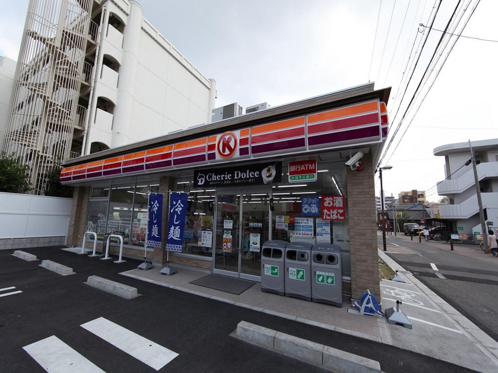 コンビニ　サークルＫ 昭和石仏町店 (コンビニ)（コンビニ）まで80m