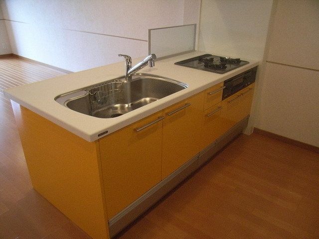キッチン　システムキッチン、ディスポーザーあり