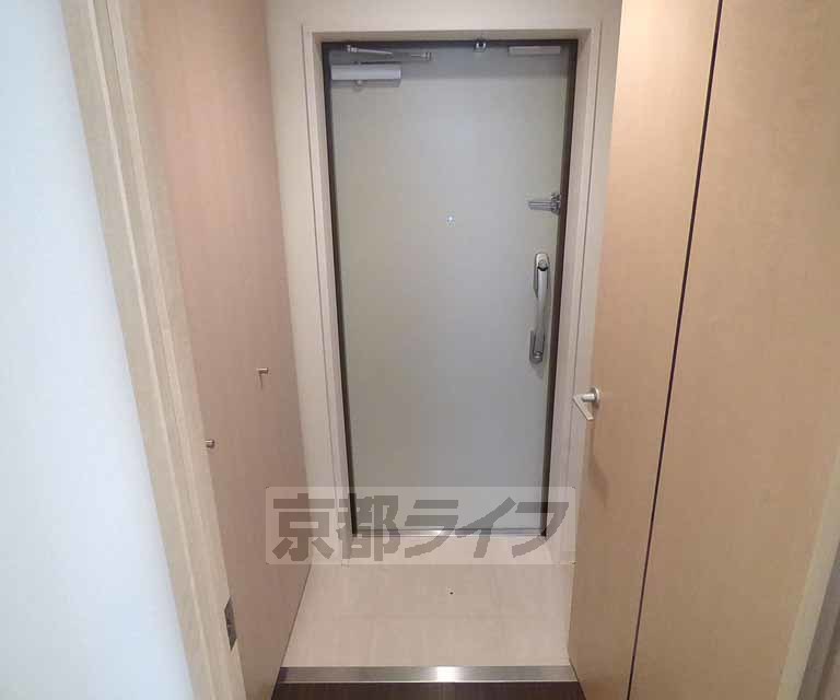玄関　玄関です。