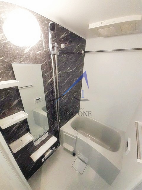 バス・シャワールーム　お風呂です。