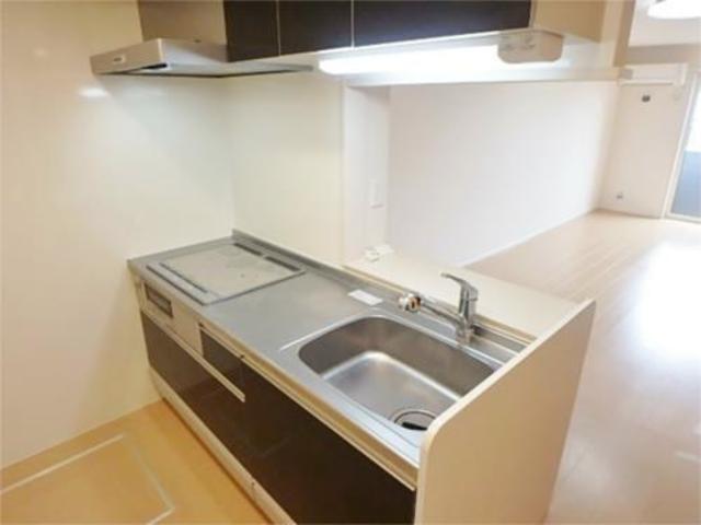 キッチン　別部屋参考写真です