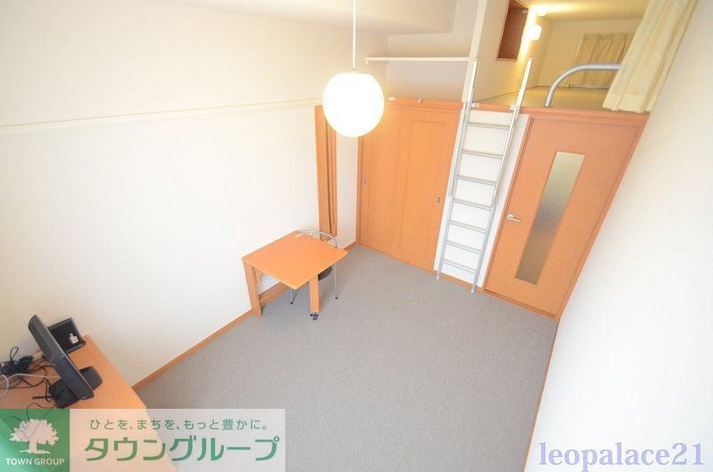 居室・リビング　設備・仕様は号室により異なる為、現況を優先致します。