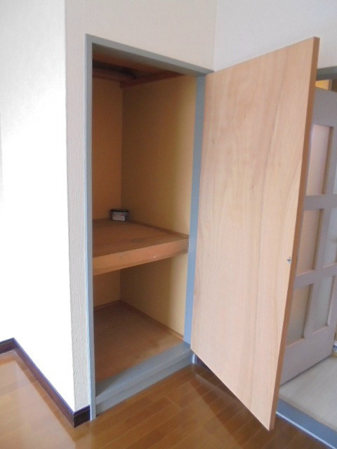 収納　205号室です
